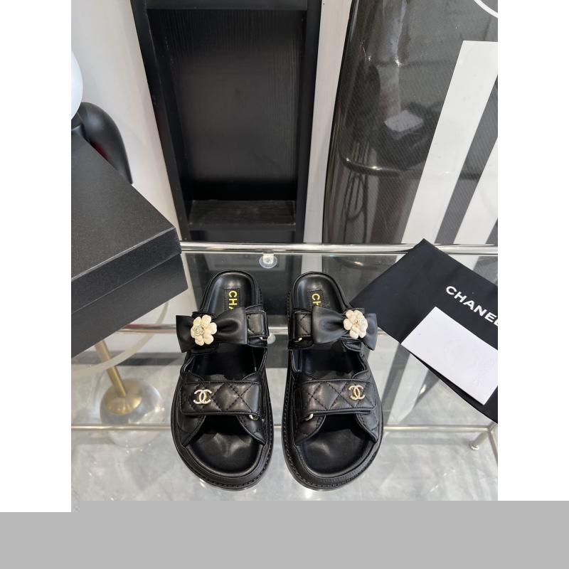 Ch*el slippers